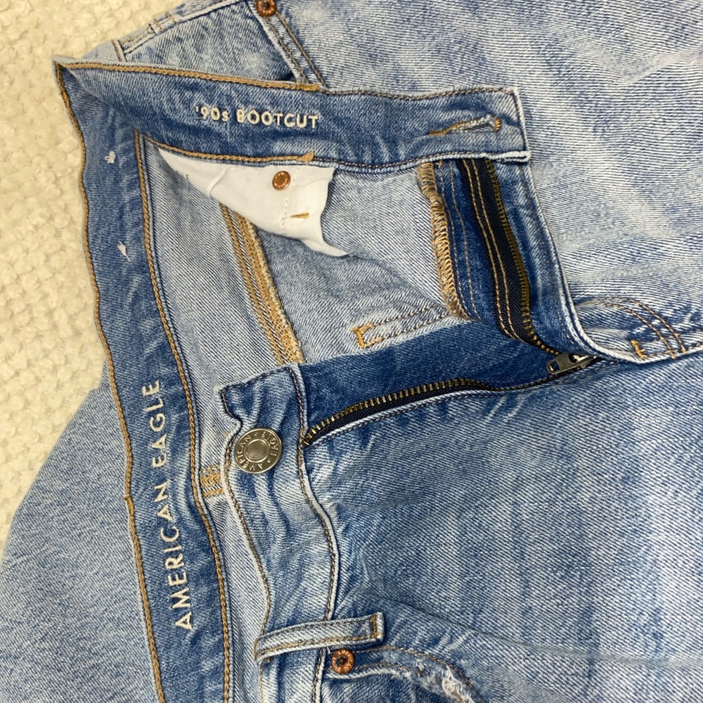 American Eagle 90s bootcut jeans